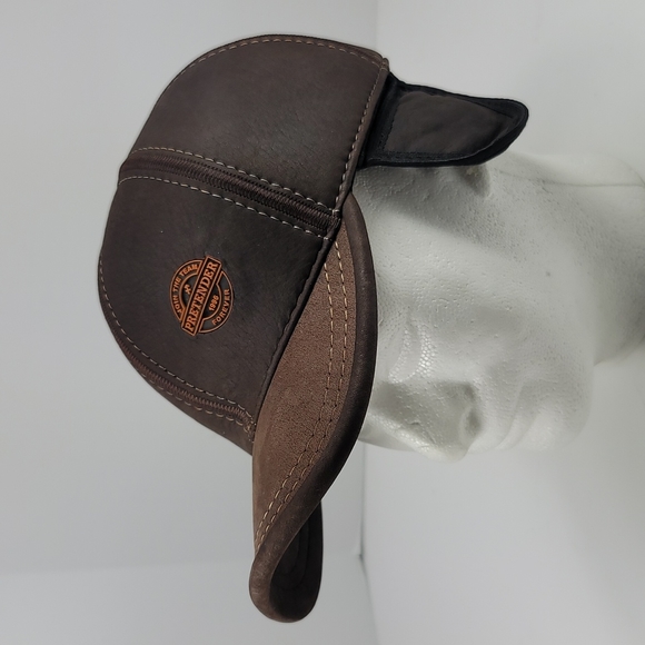 PRETENDER UK ALLSEASON LEATHER CAP W/ EAR FLAPS - Picture 2 of 7